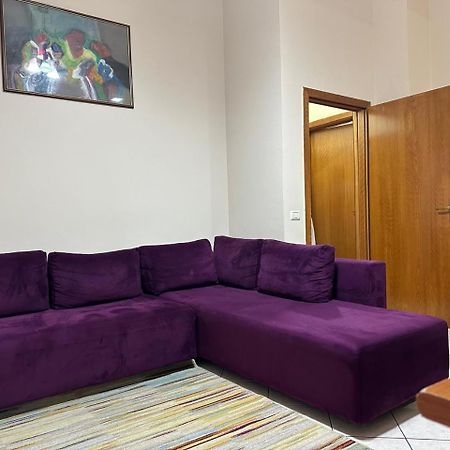 Hotelvila 22 Тирана Екстериор снимка