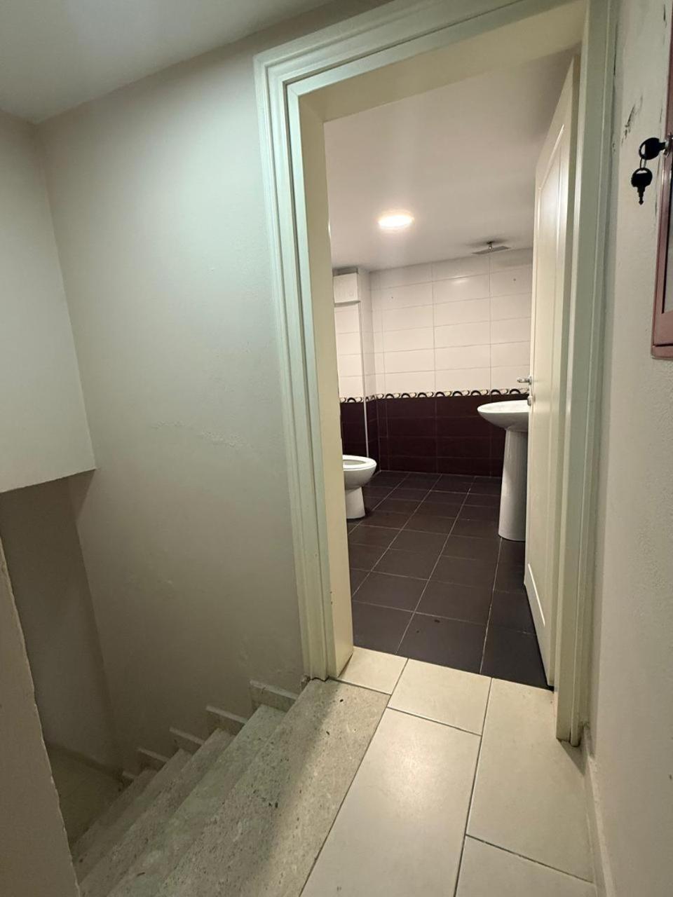 Hotelvila 22 Тирана Екстериор снимка