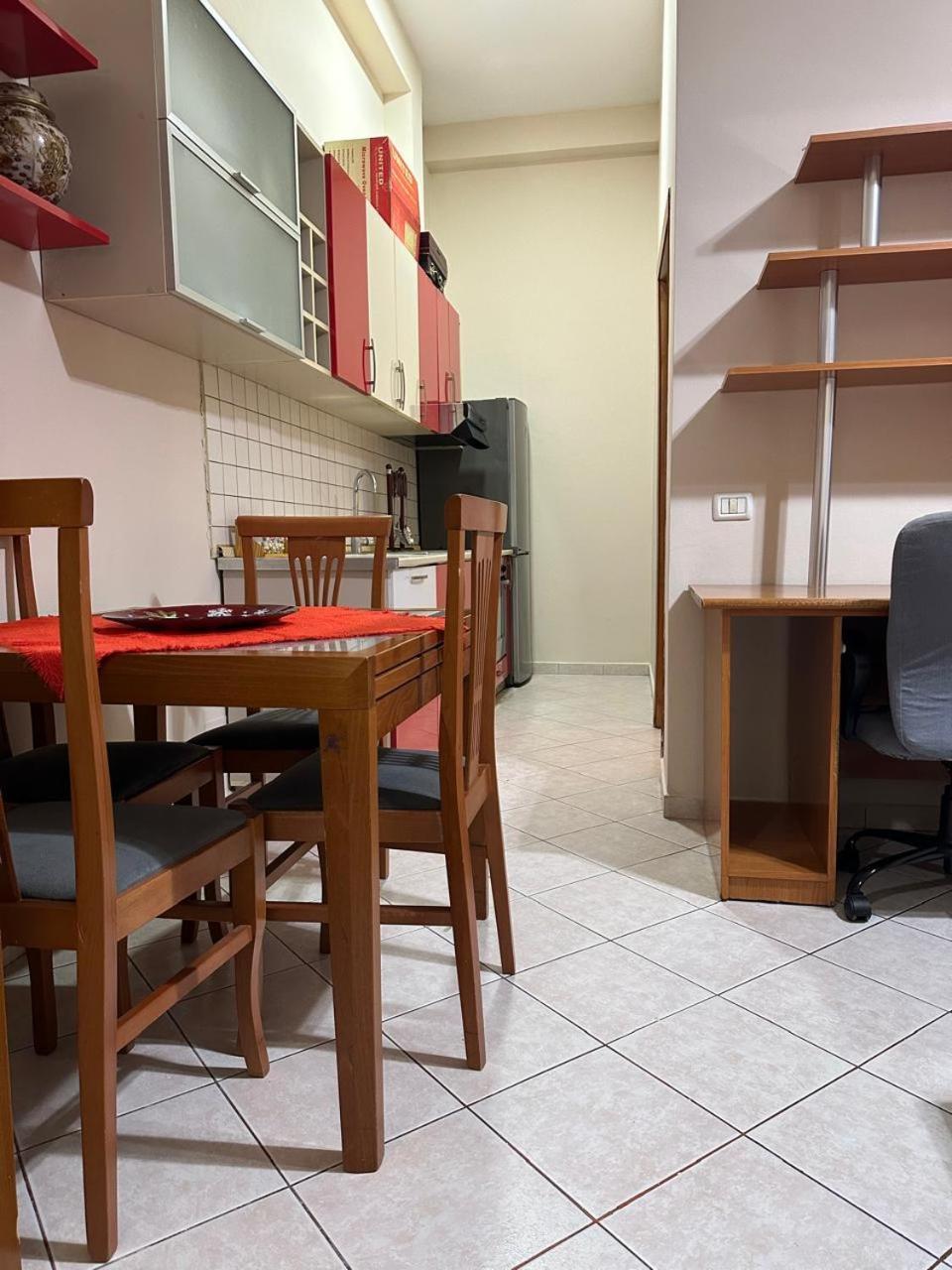 Hotelvila 22 Тирана Екстериор снимка
